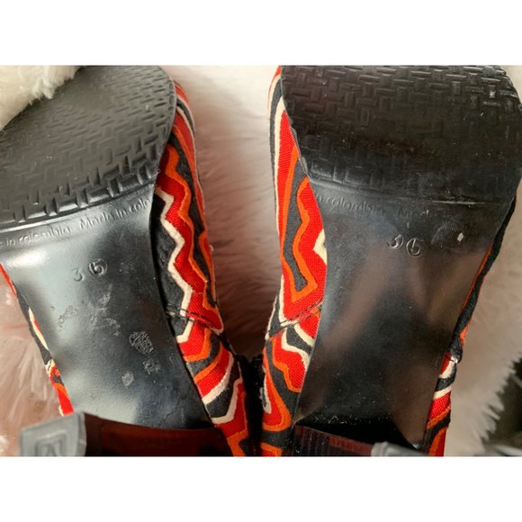 Handmade Kuna Yala booties - Picture 8 of 16